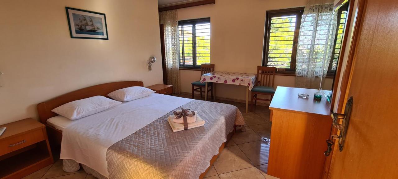 Apartments By The Sea Orebic, Peljesac - 16648 Exterior foto